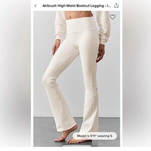 ALO Yoga Cream High-Rise Leggings